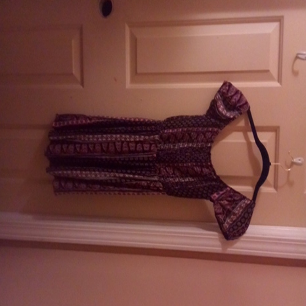 Dress - Picture 2 of 2